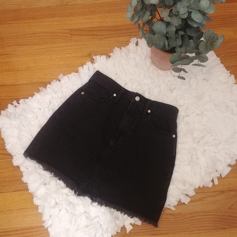 Madewell Black Rigid Denim A-Line Mini Ski…